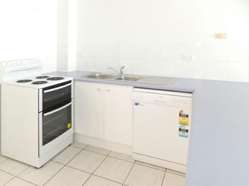 7/531-535 Varley Street, Yorkeys Knob QLD 4878