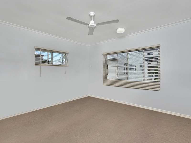 7/531-535 Varley Street, Yorkeys Knob QLD 4878