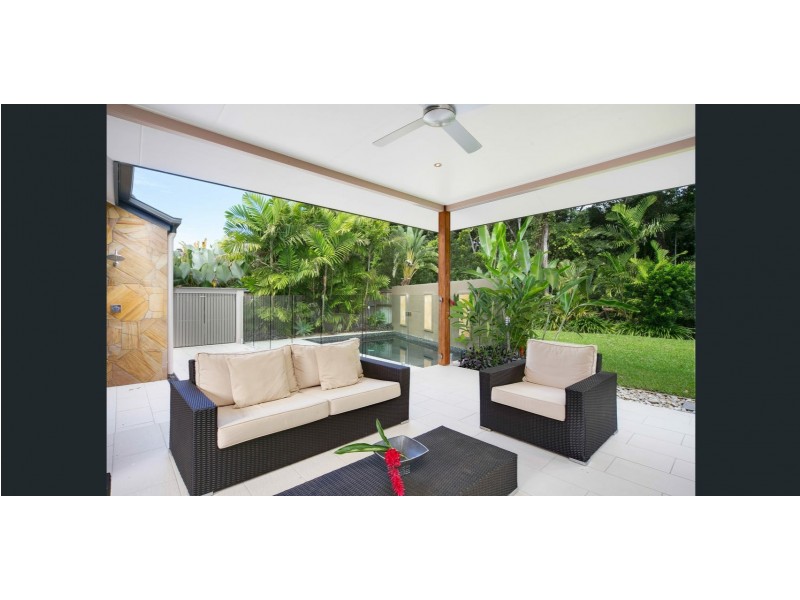 21 Aurelia Road, Palm Cove QLD 4879