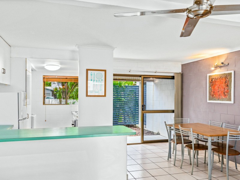 2/493-495 Varley Street, Yorkeys Knob QLD 4878