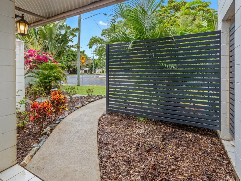 2/493-495 Varley Street, Yorkeys Knob QLD 4878