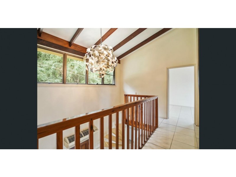 5 RAY ST, Yorkeys Knob QLD 4878