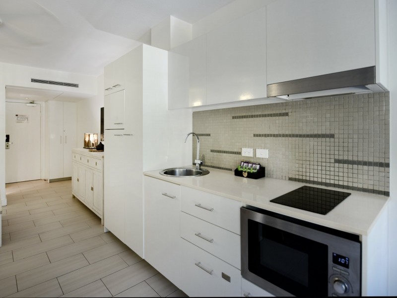 2208/2-22 Veivers Road, Palm Cove QLD 4879