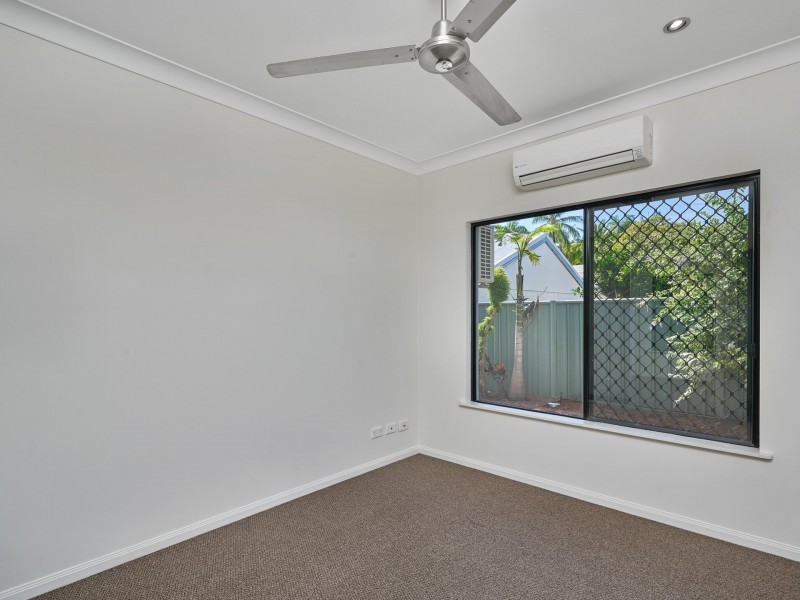 27 Castor Street, Clifton Beach QLD 4879