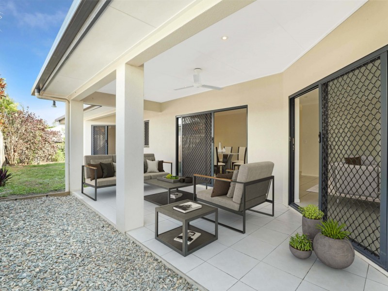 32 Seclusion Drive, Palm Cove QLD 4879