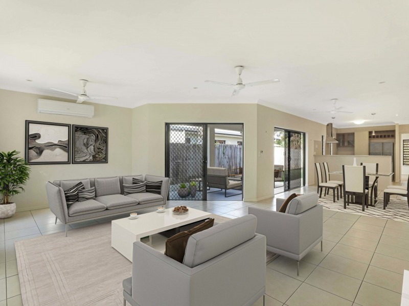 32 Seclusion Drive, Palm Cove QLD 4879