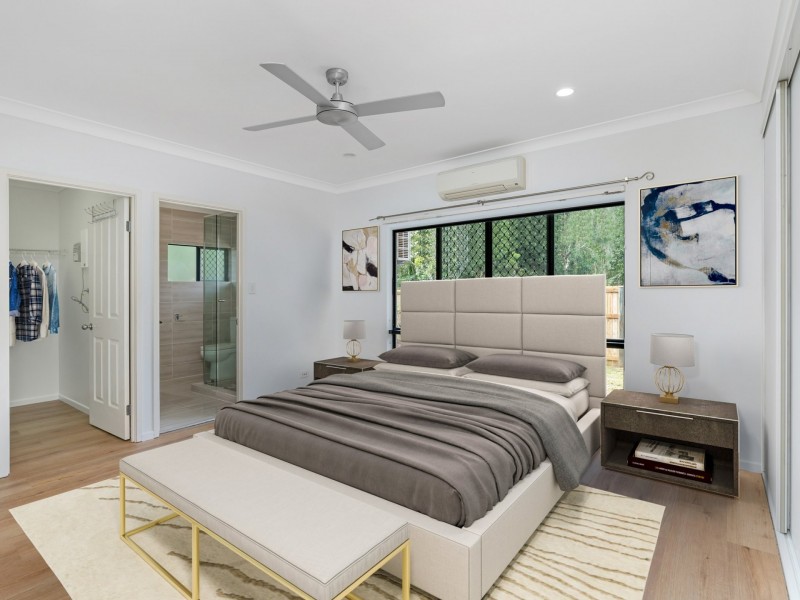 21 Norwood Crescent, Trinity Park QLD 4879