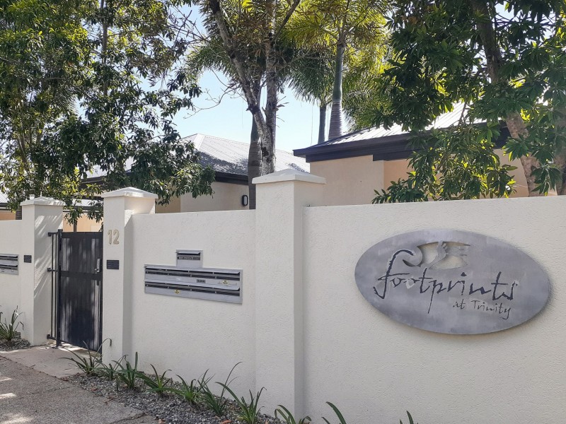 3/10-12 Oyster Court, Trinity Beach QLD 4879