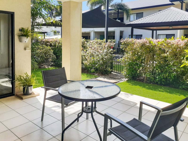 3/10-12 Oyster Court, Trinity Beach QLD 4879