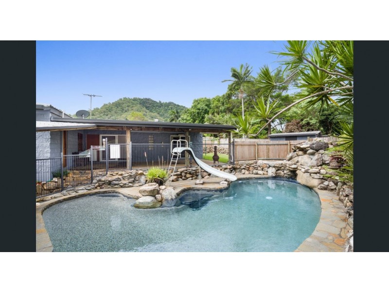 17 Kitava Street, Trinity Beach QLD 4879