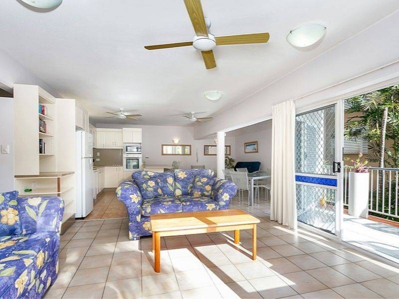 1/79 Arlington Esplanade, Clifton Beach QLD 4879