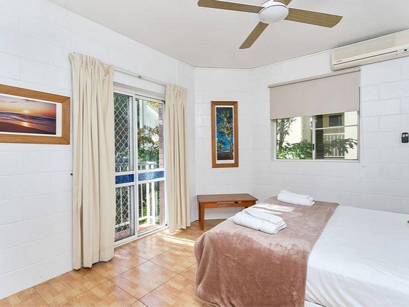 1/79 Arlington Esplanade, Clifton Beach QLD 4879