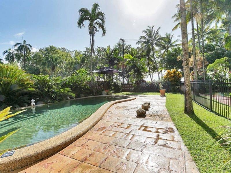 1/79 Arlington Esplanade, Clifton Beach QLD 4879