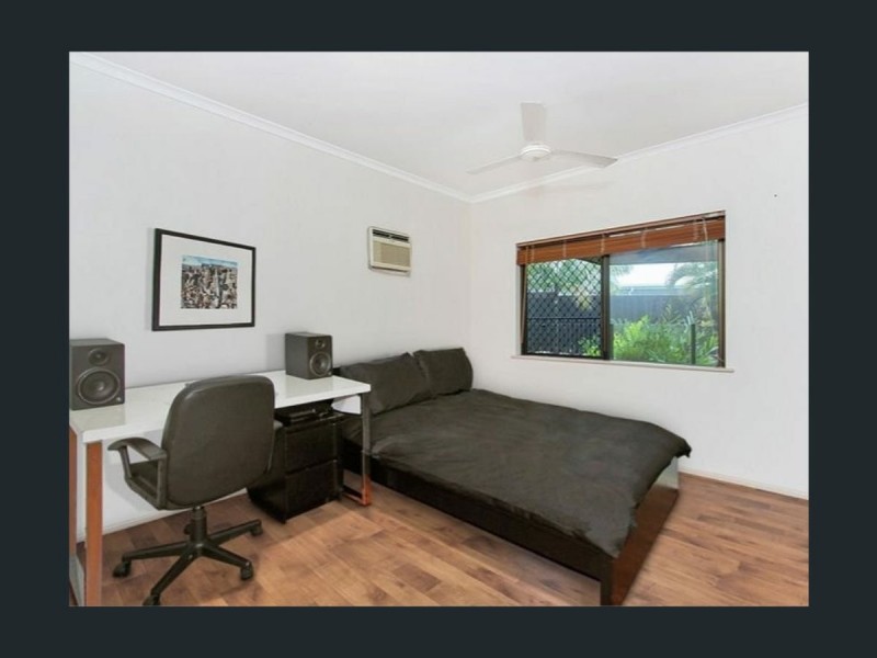 13 Ilse Cls, Clifton Beach QLD 4879