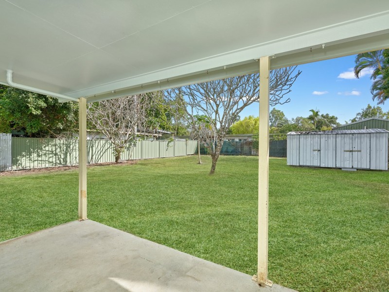 20 Golf Street, Yorkeys Knob QLD 4878