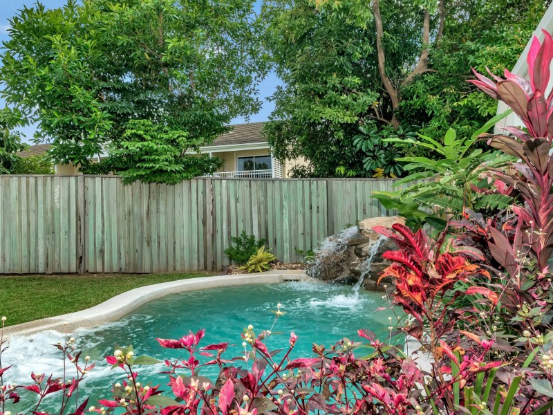 95 Cascade Boulevard, Palm Cove QLD 4879