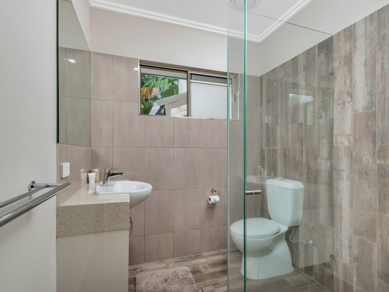 95 Cascade Boulevard, Palm Cove QLD 4879