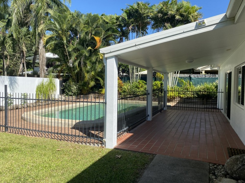 1 Toolong Close, Smithfield QLD 4878