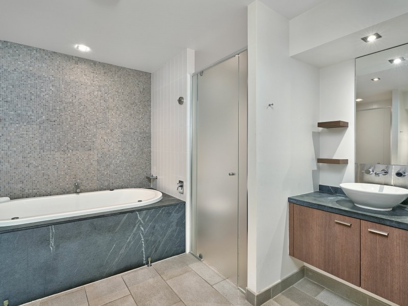 103/5 Triton Street, Palm Cove QLD 4879