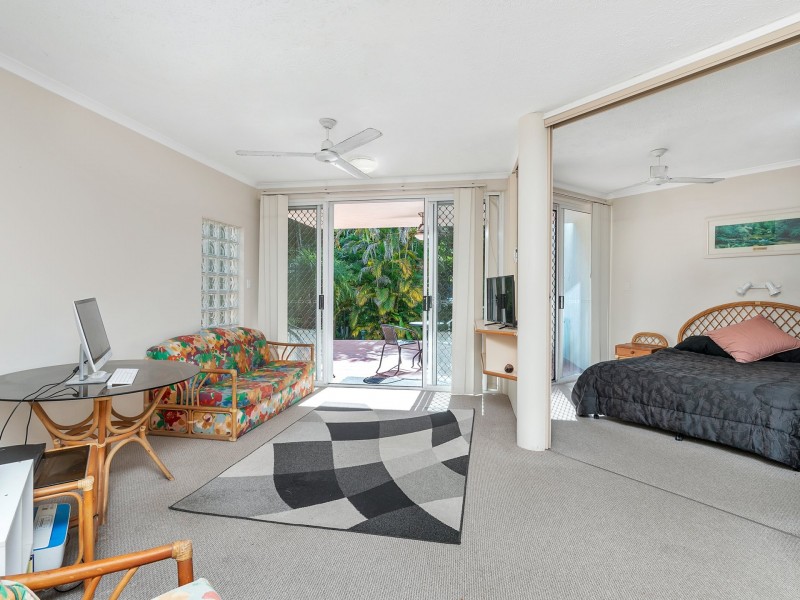 2/12-14 Deauville Close, Yorkeys Knob QLD 4878