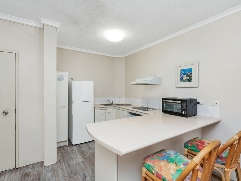 2/12-14 Deauville Close, Yorkeys Knob QLD 4878
