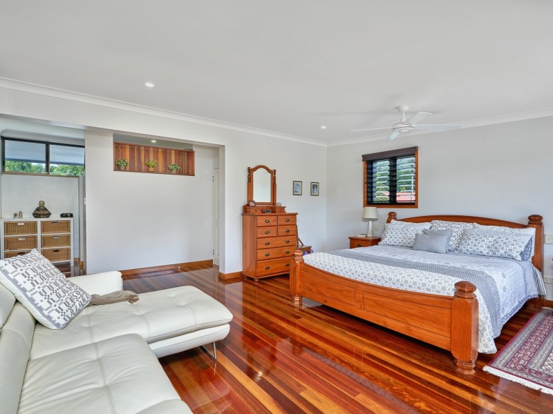 51 Satellite Street, Clifton Beach QLD 4879