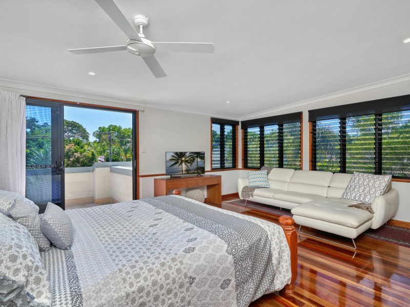 51 Satellite Street, Clifton Beach QLD 4879