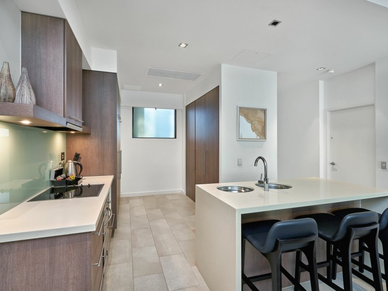 106/5 Triton Street, Palm Cove QLD 4879