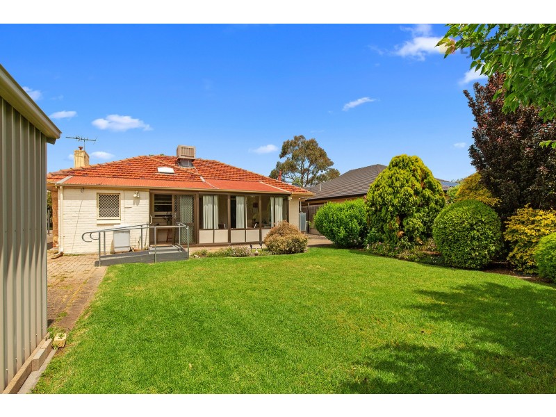 106/5 Triton Street, Palm Cove QLD 4879