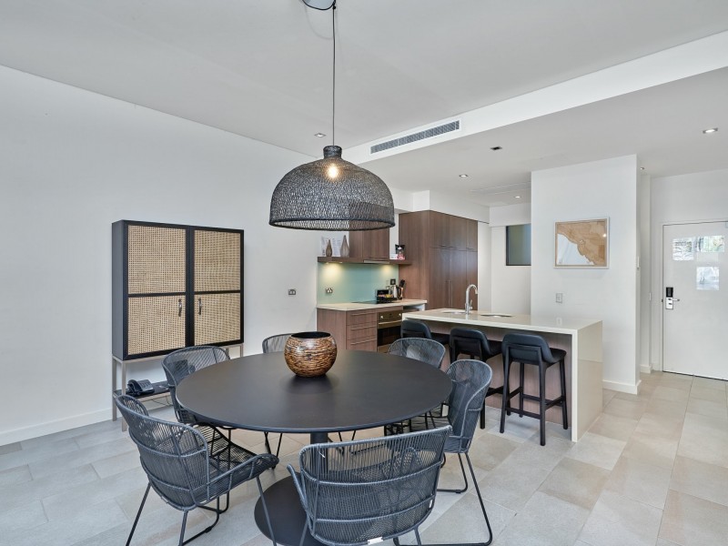 106/5 Triton Street, Palm Cove QLD 4879