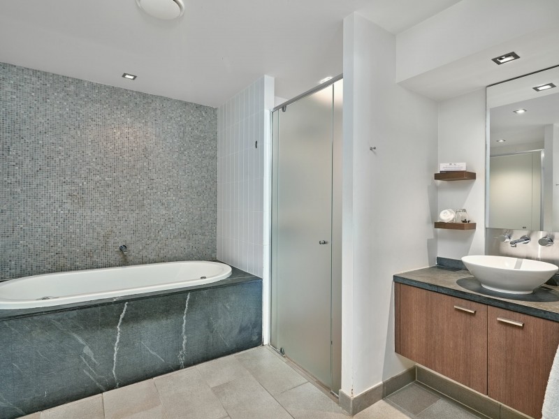 106/5 Triton Street, Palm Cove QLD 4879