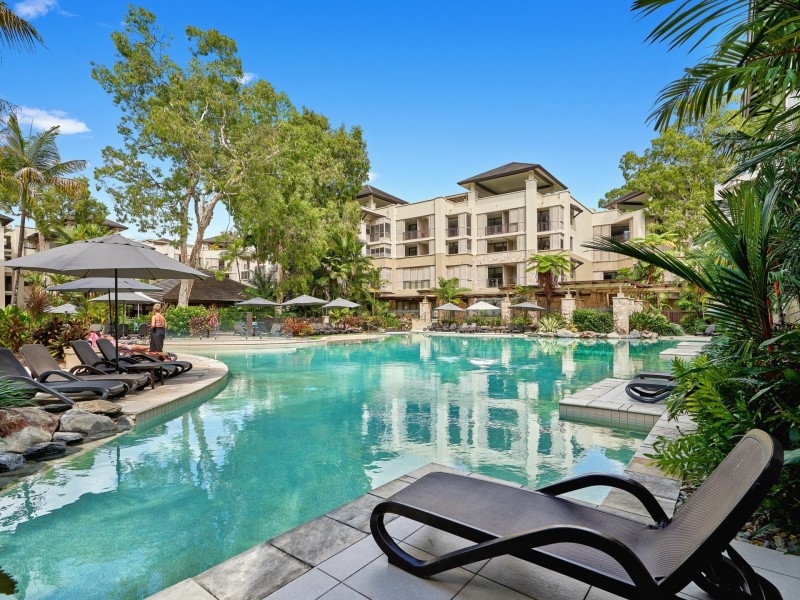 106/5 Triton Street, Palm Cove QLD 4879