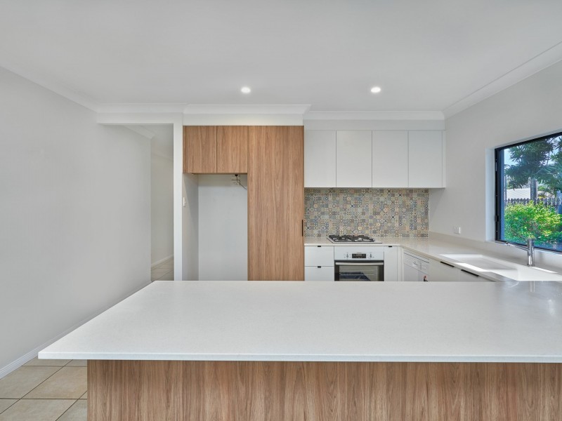 1 Waterlilly Street, Kewarra Beach QLD 4879