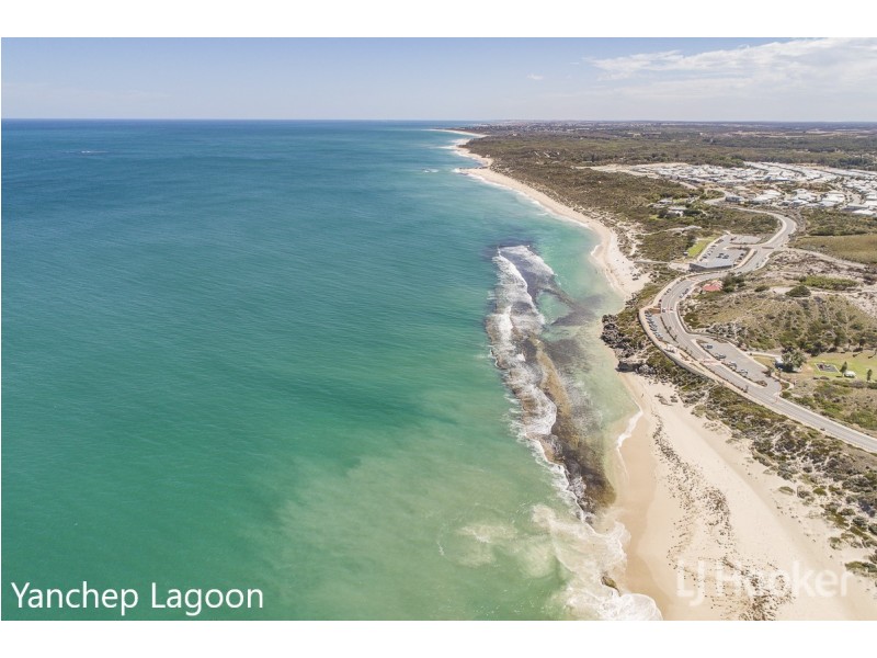 48 Clinton Street, Yorkeys Knob QLD 4878