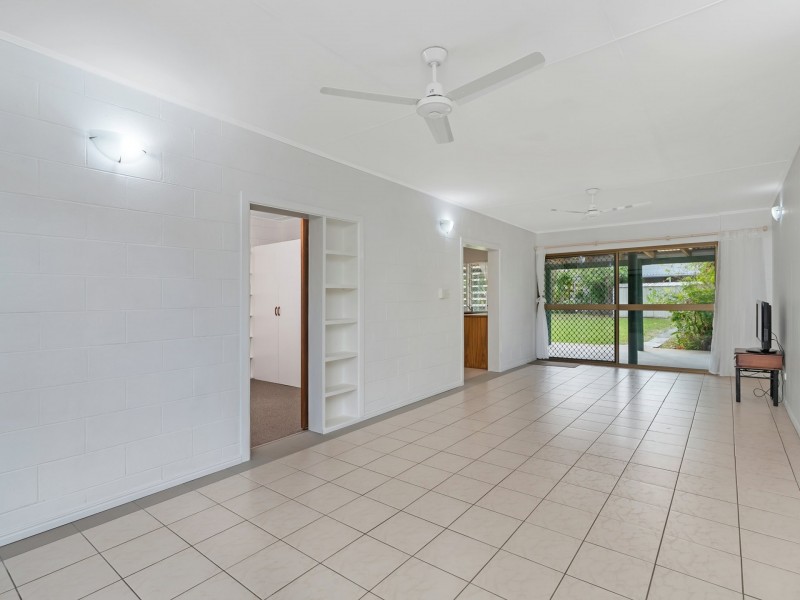 48 Clinton Street, Yorkeys Knob QLD 4878