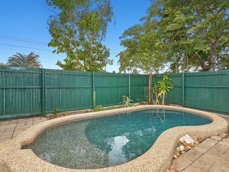 48 Clinton Street, Yorkeys Knob QLD 4878