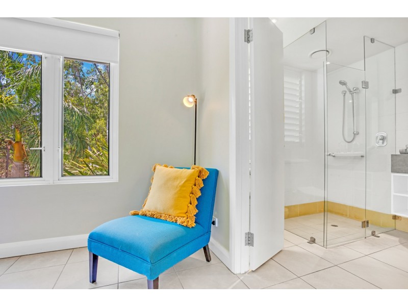 3133/123 Williams Esplanade, Palm Cove QLD 4879