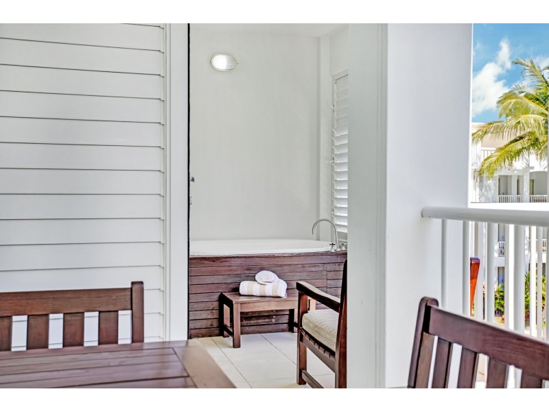 3133/123 Williams Esplanade, Palm Cove QLD 4879