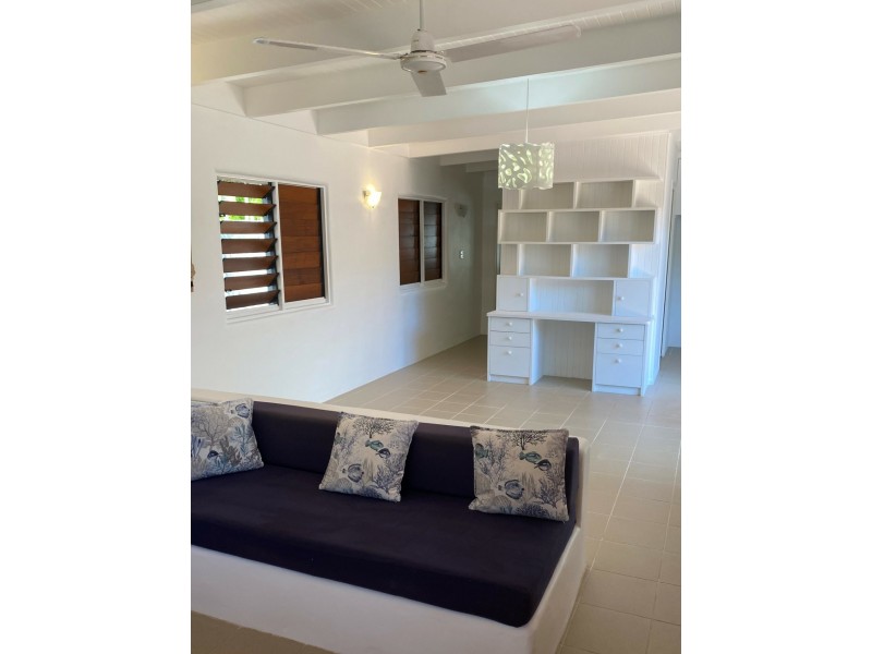 11 Euston Close, Clifton Beach QLD 4879