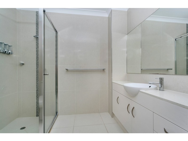 5 Savaii Close, Palm Cove QLD 4879