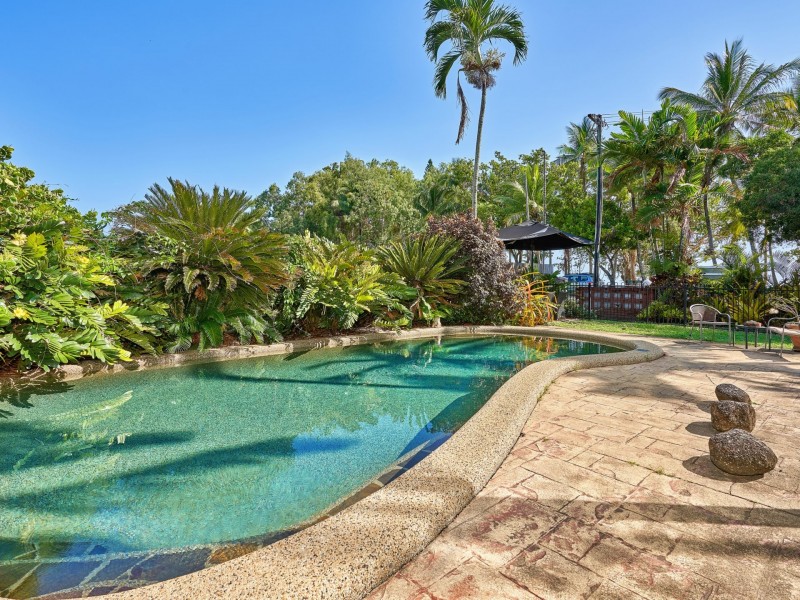 4/79 Arlington Esp, Clifton Beach QLD 4879