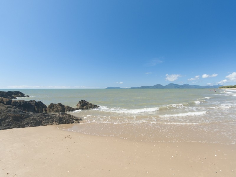 1/527-529 Varley Street, Yorkeys Knob QLD 4878