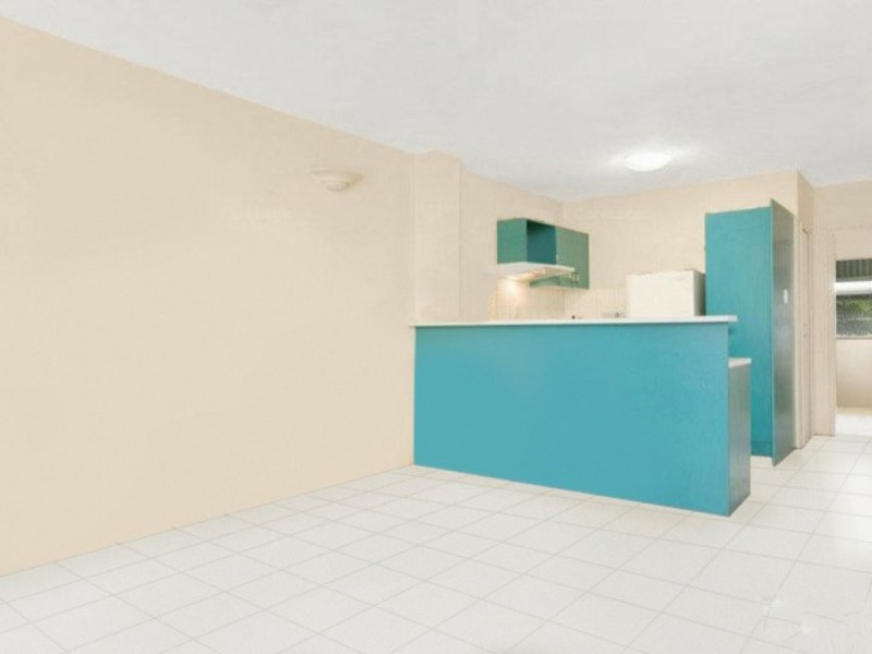 30/1-19 Poinciana Street, Holloways Beach QLD 4878