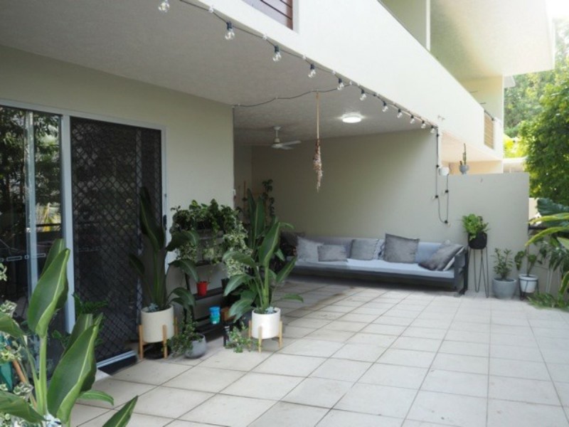 6/521-525 Varley Street, Yorkeys Knob QLD 4878