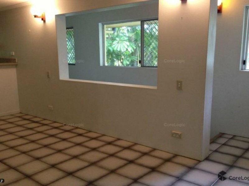 7/1 Ray Street, Yorkeys Knob QLD 4878