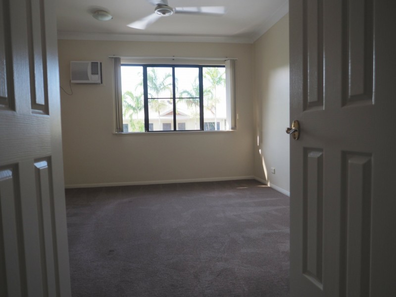 6/65 Sims Esplanade, Yorkeys Knob QLD 4878