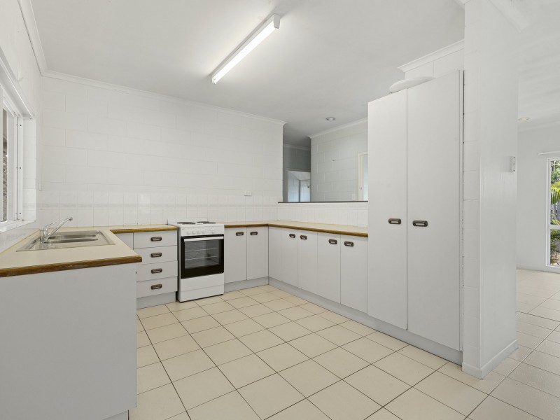 6 Dennison Court, Smithfield QLD 4878