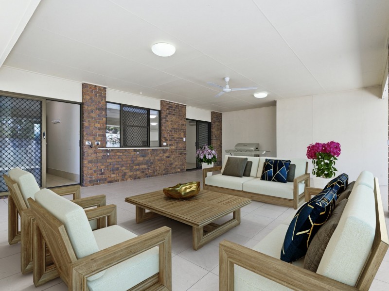 12 Tee Street, Yorkeys Knob QLD 4878