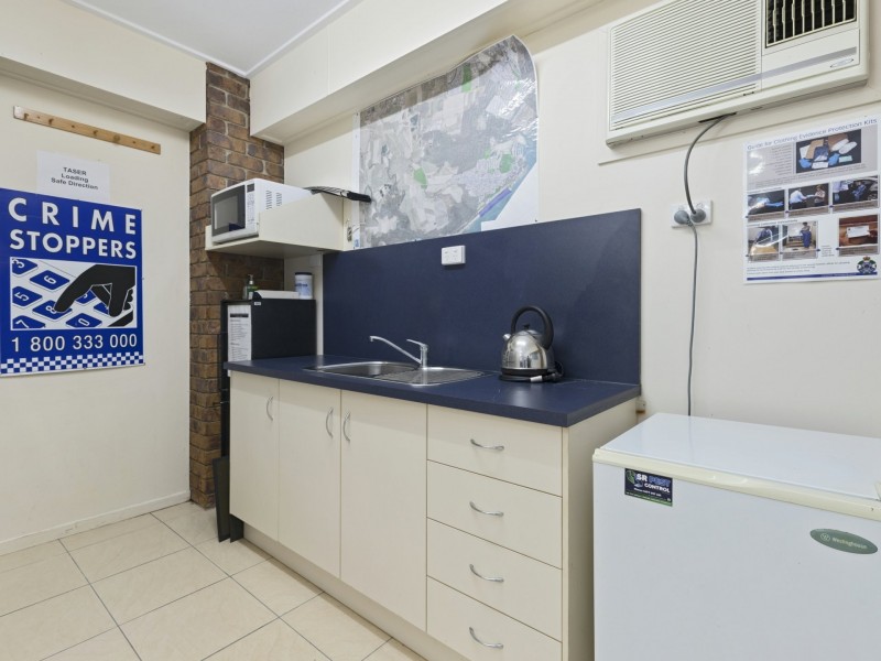 12 Tee Street, Yorkeys Knob QLD 4878