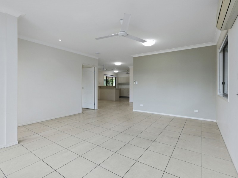 12 Tee Street, Yorkeys Knob QLD 4878